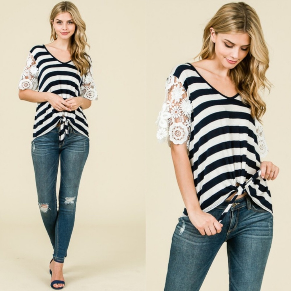 2 LEFT! Gorgeous lace sleeve tie front top - Picture 1 of 1